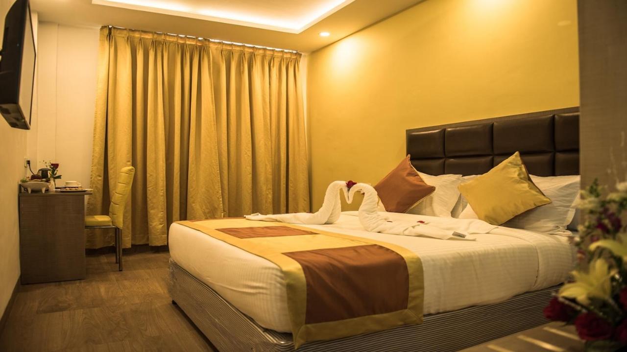 Hotel Cosmopolitan 2*